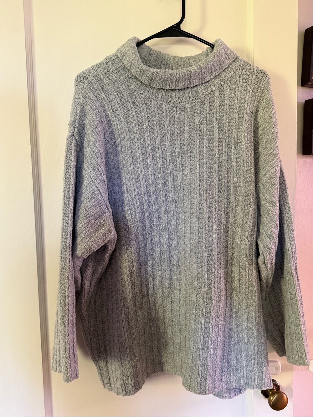 Oversized Ribbed Turtleneck Sweater - Women
